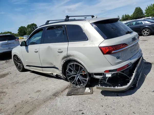 WA1VXBF70MD024955 2021 AUDI Q7 - Image 2