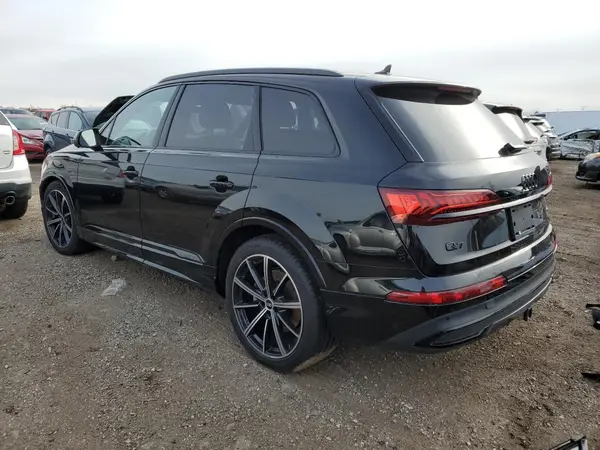 WA1VXBF70ND005890 2022 AUDI Q7 - Image 2