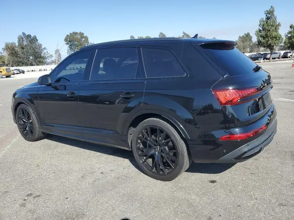 WA1VXBF70ND006005 2022 AUDI Q7 - Image 2