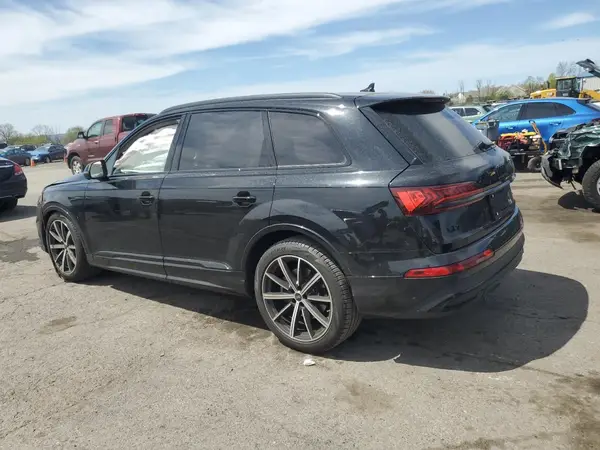 WA1VXBF70ND013584 2022 AUDI Q7 - Image 2