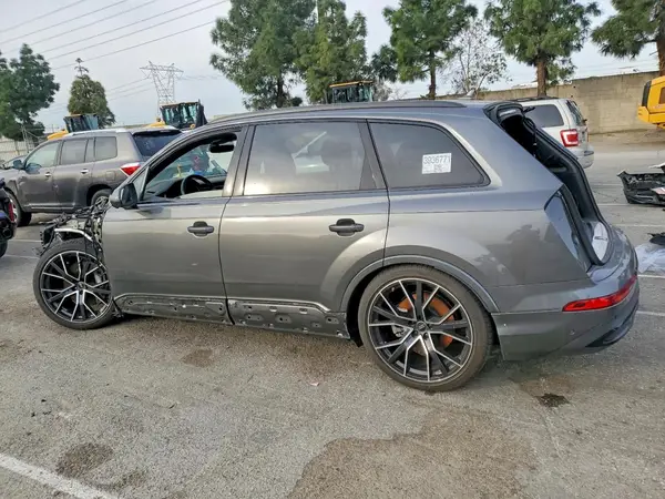 WA1VXBF70PD024815 2023 AUDI Q7 - Image 2