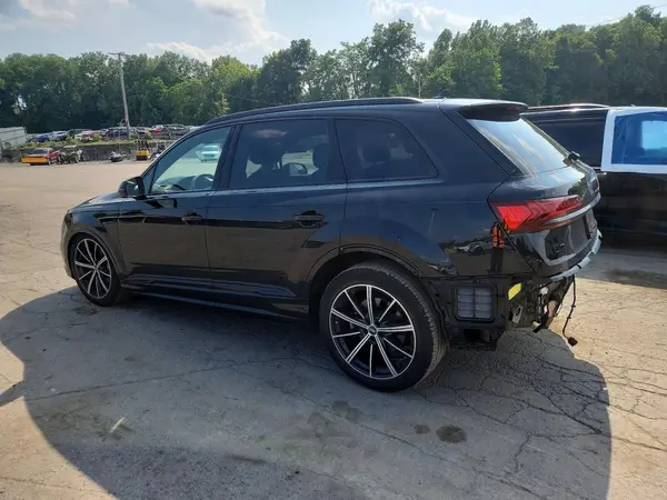 WA1VXBF70RD006835 2024 AUDI Q7 - Image 2
