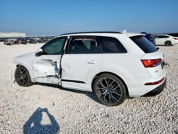 WA1VXBF71MD019988 2021 AUDI Q7 - Image 2