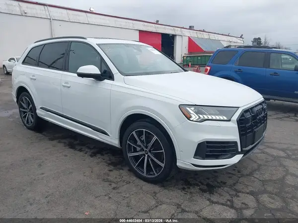 WA1VXBF71RD008366 2024 AUDI Q7 - Image 1