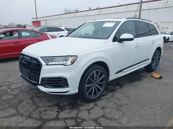WA1VXBF71RD008366 2024 AUDI Q7 - Image 2