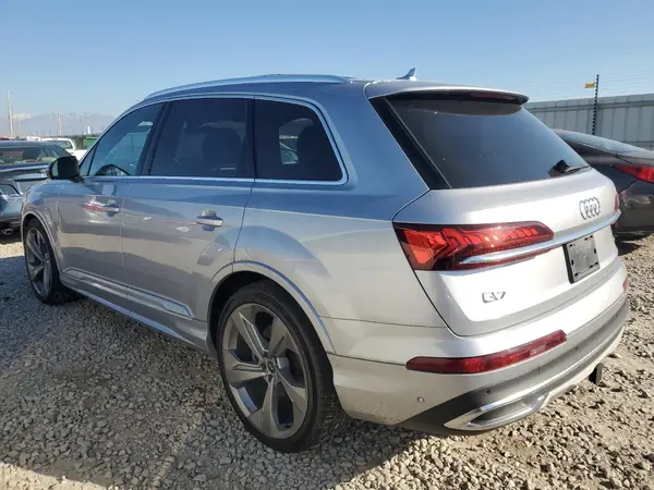 WA1VXBF72MD035438 2021 AUDI Q7 - Image 2
