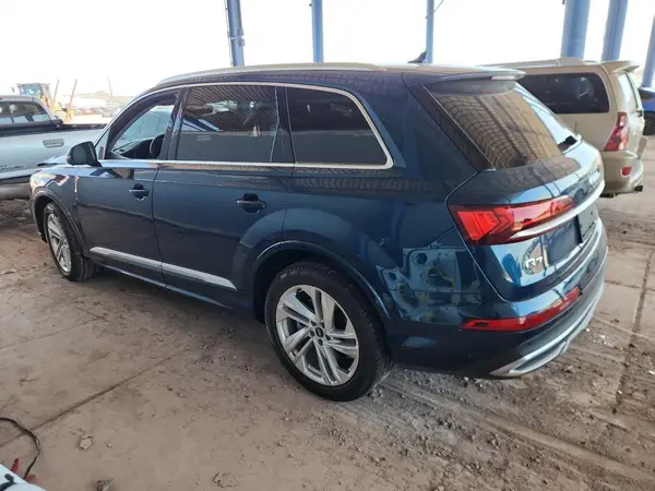 WA1VXBF72MD039716 2021 AUDI Q7 - Image 2
