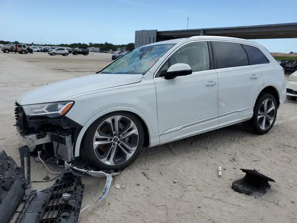 WA1VXBF72ND013358 2022 AUDI Q7 - Image 1