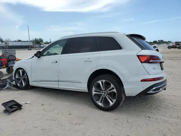 WA1VXBF72ND013358 2022 AUDI Q7 - Image 2