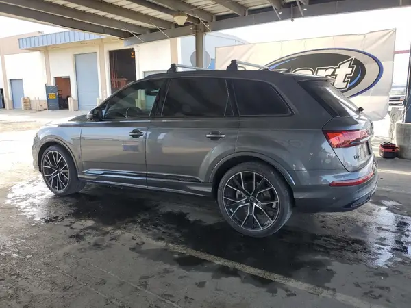 WA1VXBF72ND014963 2022 AUDI Q7 - Image 2