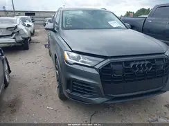 WA1VXBF72PD004002 2023 AUDI Q7