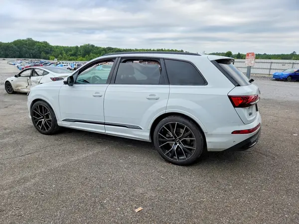 WA1VXBF76PD012300 2023 AUDI Q7 - Image 2