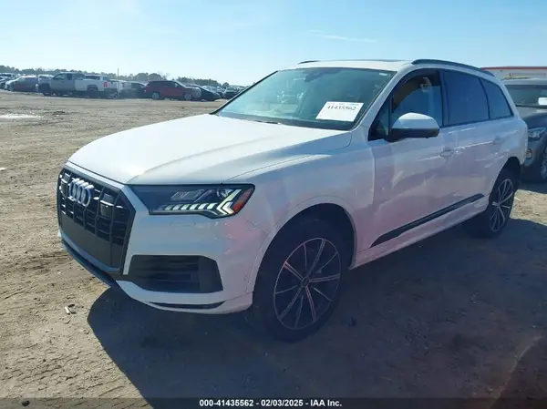 WA1VXBF76PD013852 2023 AUDI Q7 - Image 2