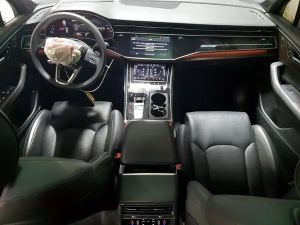 WA1VXBF76PD024270 2023 AUDI Q7 - Image 8