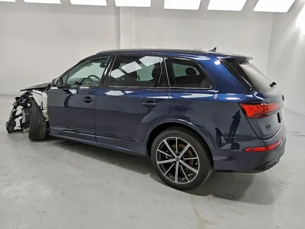 WA1VXBF76PD028383 2023 AUDI Q7 - Image 2