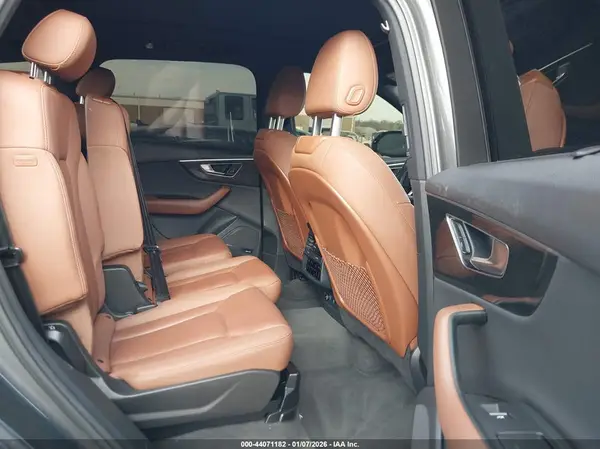WA1VXBF78LD012017 2020 AUDI Q7 - Image 8