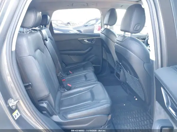 WA1VXBF79MD032133 2021 AUDI Q7 - Image 8