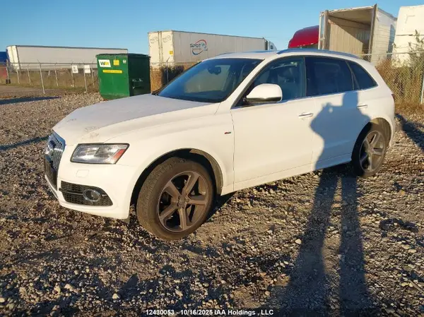 WA1W2AFP1HA047309 2017 AUDI Q5 - Image 2