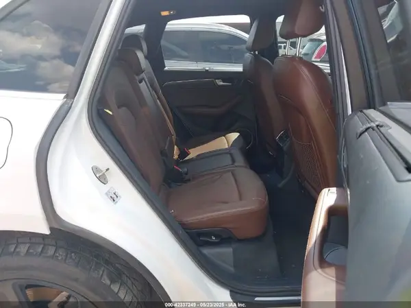 WA1W7AFP7HA024568 2017 AUDI Q5 - Image 8