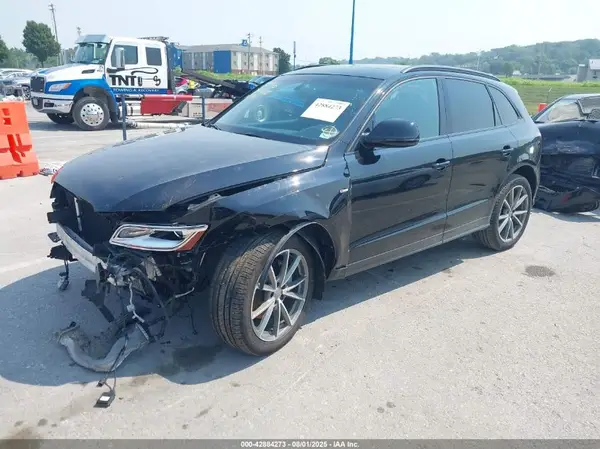 WA1W7AFP9GA026546 2016 AUDI Q5 - Image 2