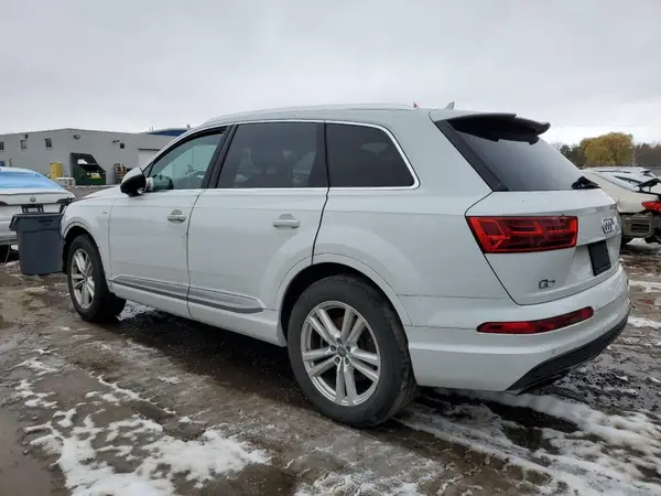 WA1WAAF70HD000256 2017 AUDI Q7 - Image 2