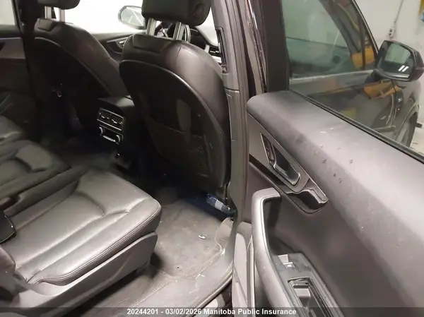 WA1WAAF70HD013721 2017 AUDI Q7 - Image 8