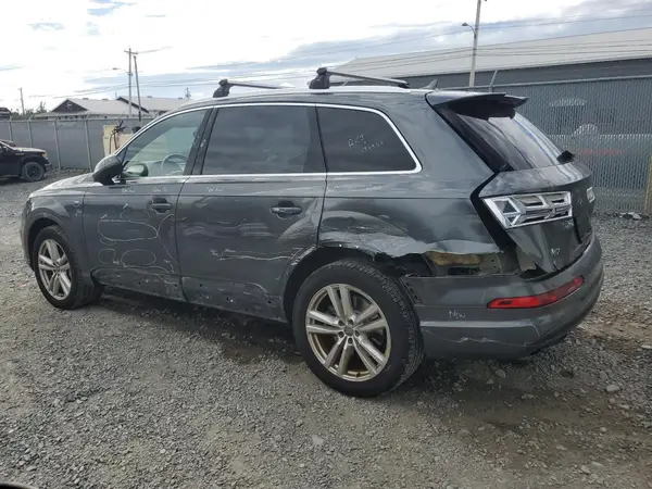 WA1WAAF70HD045441 2017 AUDI Q7 - Image 2