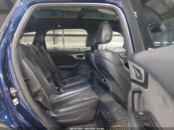 WA1WAAF72JD039551 2018 AUDI Q7 - Image 8