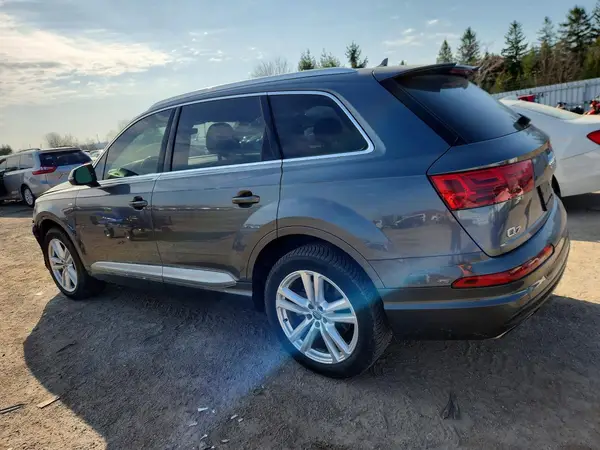 WA1WAAF74HD010790 2017 AUDI Q7 - Image 2