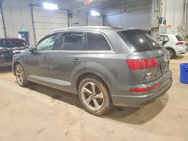 WA1WAAF76KD030627 2019 AUDI Q7 - Image 2