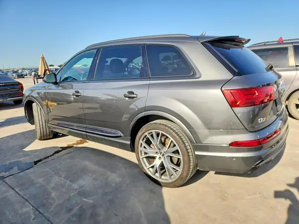 WA1WAAF78KD011156 2019 AUDI Q7 - Image 2