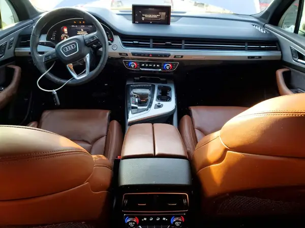WA1WAAF79JD037649 2018 AUDI Q7 - Image 8