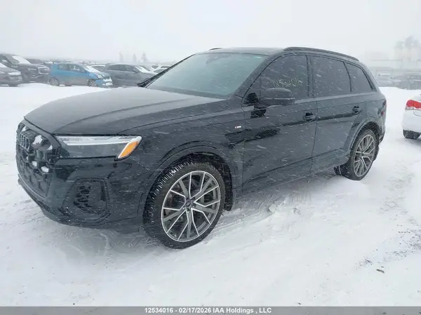 WA1WVBF73SD022138 2025 AUDI Q7 - Image 2