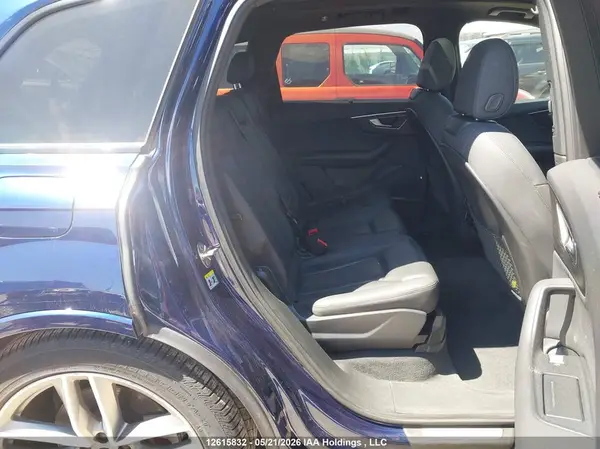 WA1WXAF72MD023420 2021 AUDI Q7 - Image 8