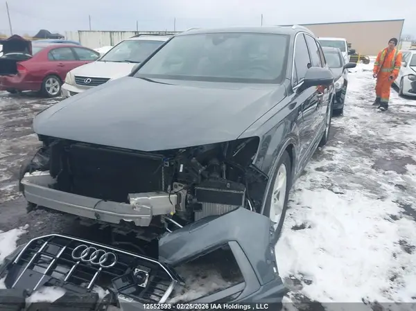 WA1WXBF73ND010229 2022 AUDI Q7 - Image 2