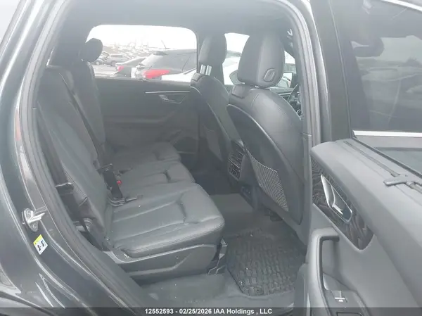 WA1WXBF73ND010229 2022 AUDI Q7 - Image 8