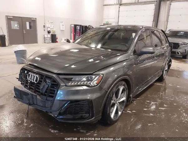 WA1WXBF76ND003792 2022 AUDI Q7 - Image 2