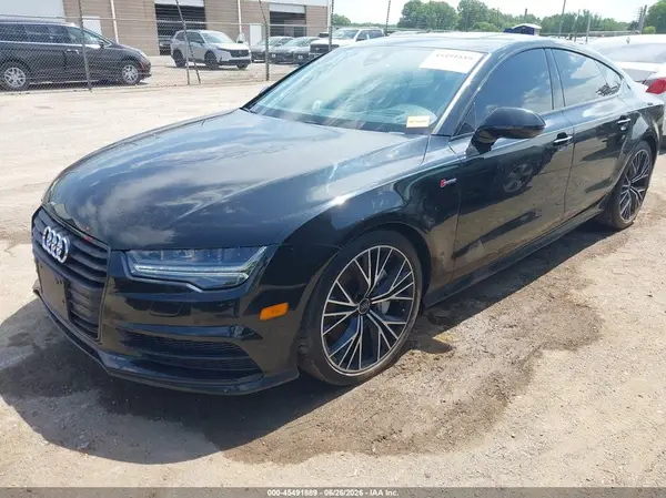 WAU22AFC1HN067096 2017 AUDI A7 - Image 2