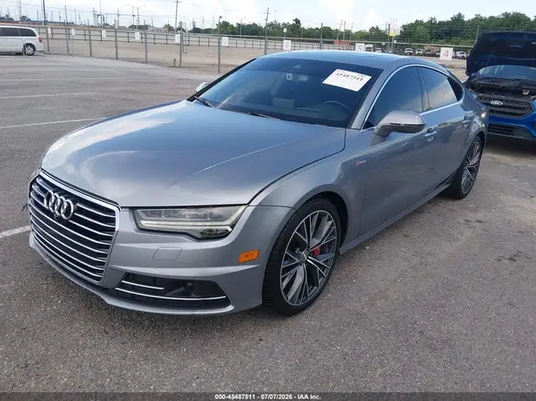 WAU22AFC4HN133060 2017 AUDI A7 - Image 2