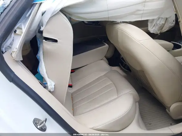 WAU22AFC9HN018664 2017 AUDI A7 - Image 8