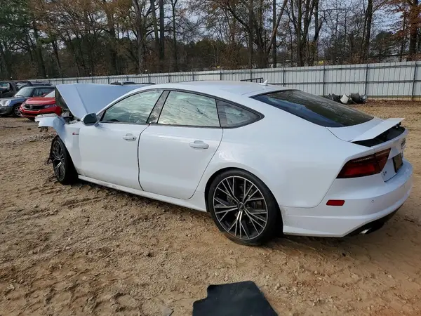 WAU22AFCXHN010962 2017 AUDI A7 - Image 2