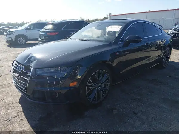 WAU23AFC4JN016212 2018 AUDI A7 - Image 2