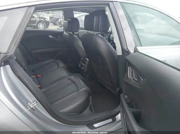 WAU23AFC6JN088433 2018 AUDI A7 - Image 8