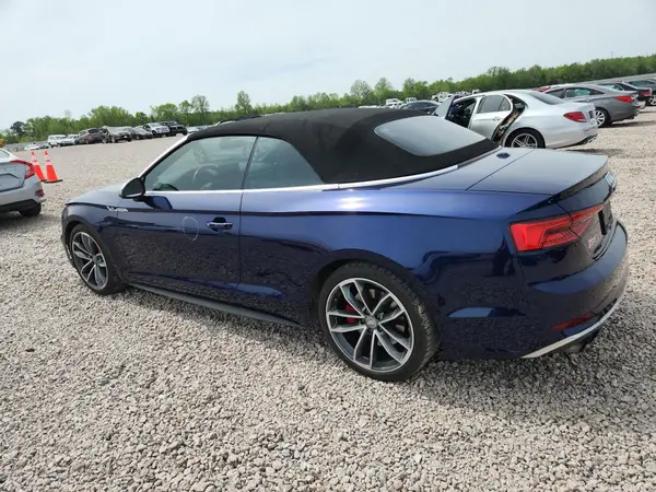 WAU24GF52JN003573 2018 AUDI RS5 - Image 2