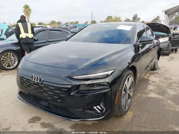 WAU2CAGH2SA025588 2025 AUDI A6 - Image 2