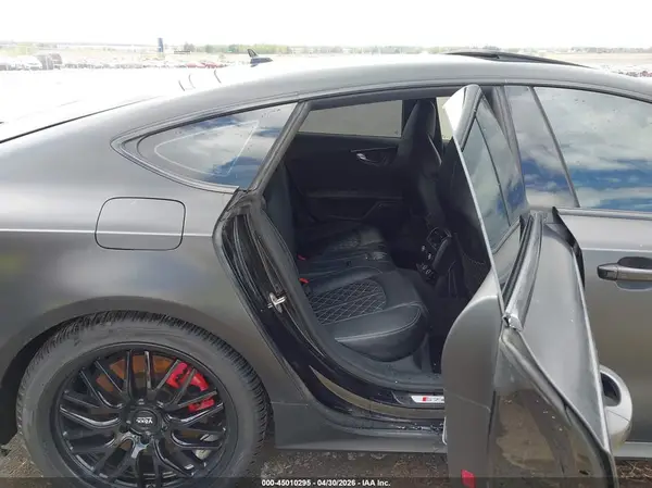 WAU2FAFC7JN012842 2018 AUDI S7 - Image 8