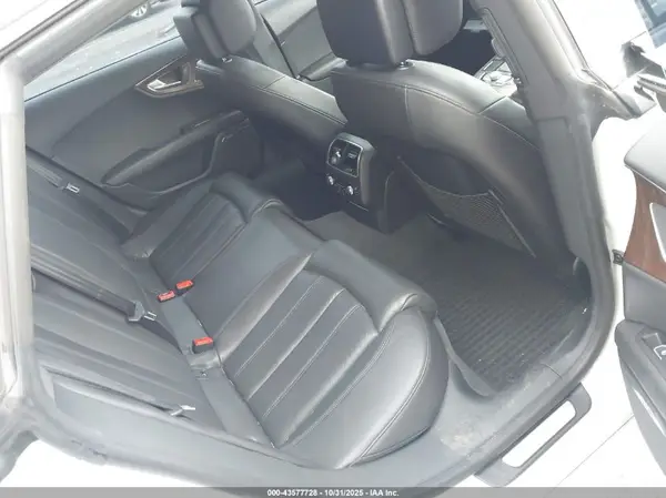 WAU2GAFC2GN022331 2016 AUDI A7 - Image 8