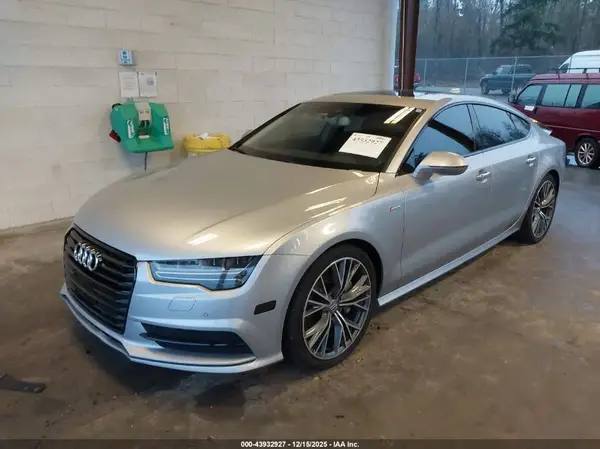 WAU2GAFC4GN002811 2016 AUDI A7 - Image 2