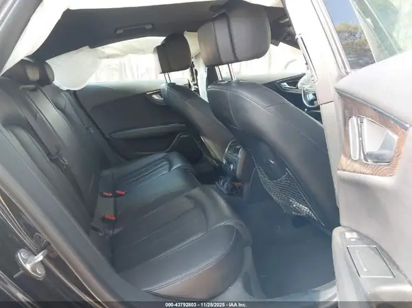 WAU2GAFC5GN106787 2016 AUDI A7 - Image 8