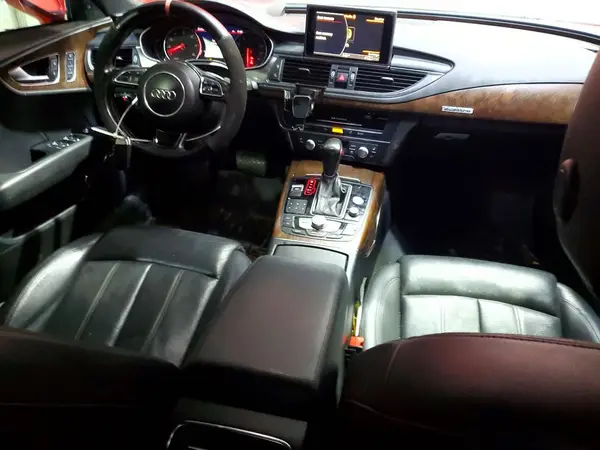 WAU2GAFC7GN010689 2016 AUDI A7 - Image 8